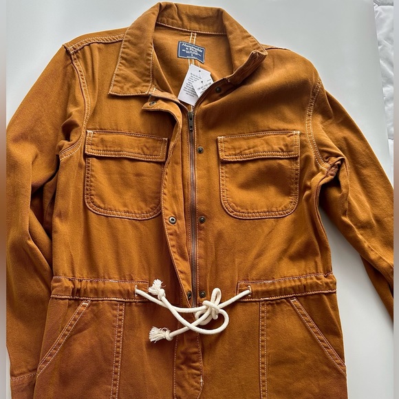 ✨New ABERCROMBIE & FITCH Utility Jumpsuit Camel Small - Picture 6 of 9